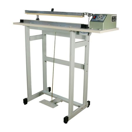 запайщик пакетов SFTD-600 с ножом напольный